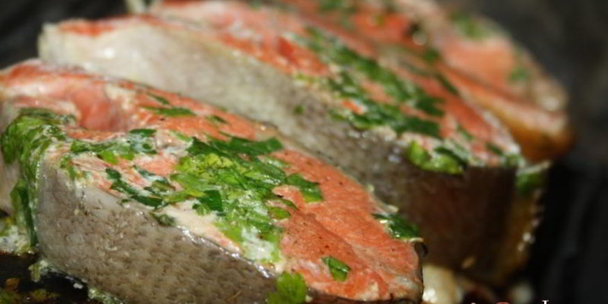 Рецепт стейков нерки на гриль-доске