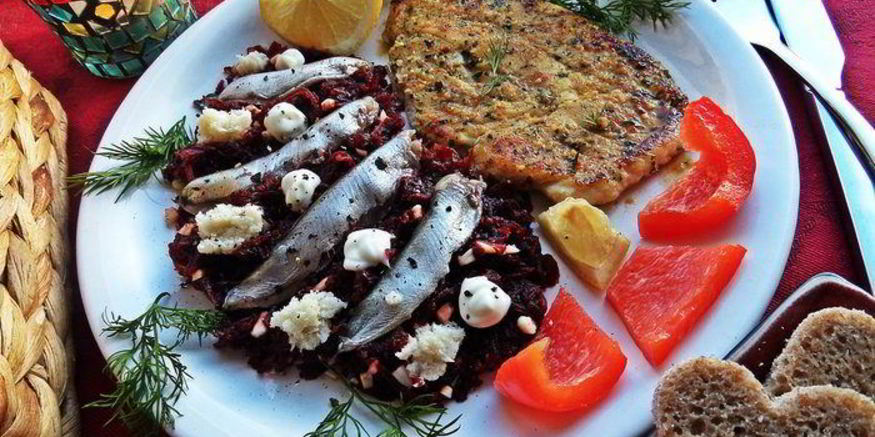 Рецепт свекольного гарнира с килечкой