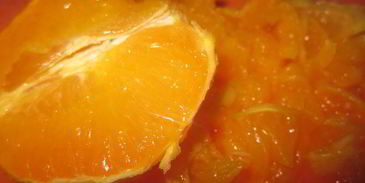 свинина в кисло-сладком соусе с жареным рисом на гарнир — ужин родом из китая