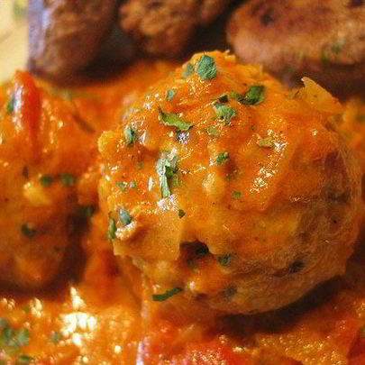 Куриные тефтели под соусом карри