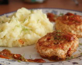 Куриные тефтели в томатном соусе