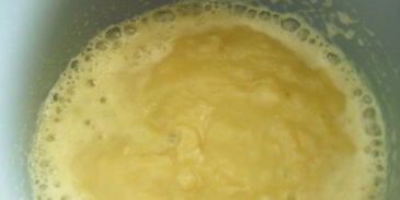 мясные тефтели, запеченные под овощной шубой и молочным соусом