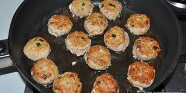 острые тефтельки в томатном соусе