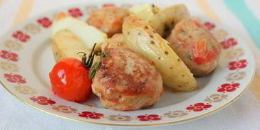 тефтели из индейки с запеченным картофелем