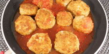 тефтели из смешанного фарша в томатно-апельсиновом соусе