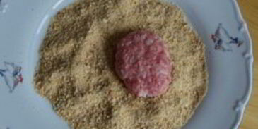 тефтели из свинины с рисом