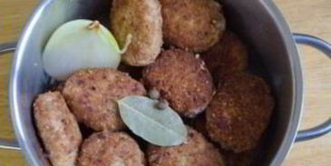 тефтели из свинины с рисом