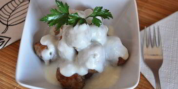 тефтели под сливочным соусом