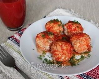 Тефтели с рисом в томатном соусе