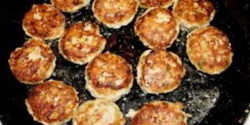 тефтели с рисом жареные