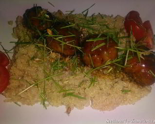 Тефтели терияки с киноа