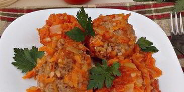 тефтели в томатно-овощном соусе