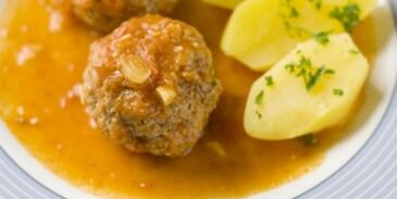 тефтели в томатном соусе