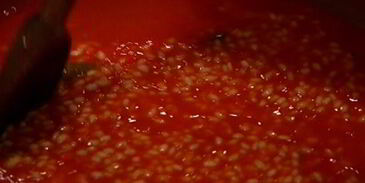 тефтельки из индейки с рисом и томатным соусом