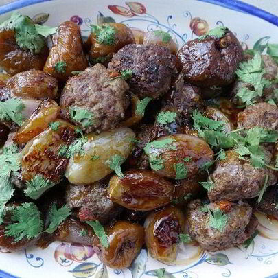 Тефтельки из ягнятины с инжиром и луком-шалотом