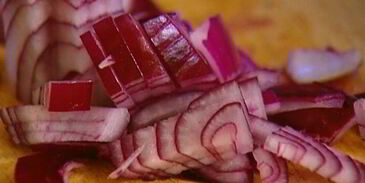 телячьи тефтельки с соусом из помидоров