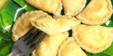 квари — вареники с сулугуни