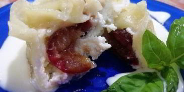 вареники с черешней и творогом