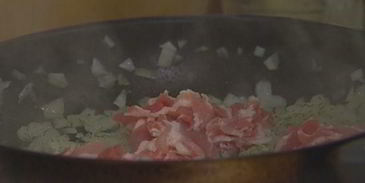 вареники с картофелем, беконом и укропом