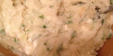 вареники с картошкой и грибным соусом