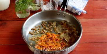 вареники с квашеной капустой и салом