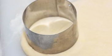 вареники с яблоком и корицей