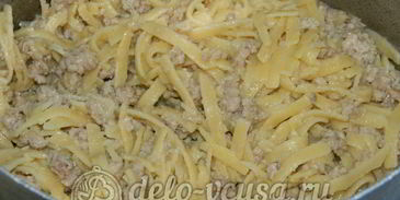 яичная лапша с мясом и овощами