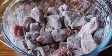 ирландское жаркое из говядины в темном пиве