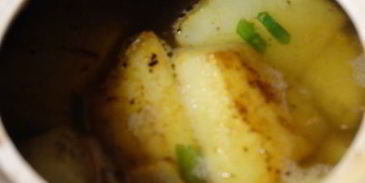 хмельное жаркое в горшочке с вяленым черносливом