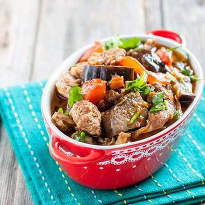 Пряное жаркое из мяса ягненка и овощей