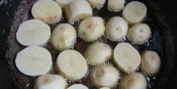 сухое жаркое с травами