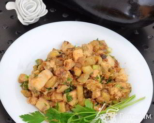 Жаркое из баклажанов и курицы