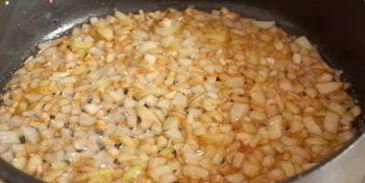 жаркое из говядины с сухофруктами и миндалем