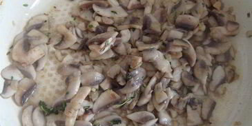 жаркое из грибов, каштанов и фундука