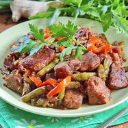 Рецепт Жаркого иза свинин и зеленого фасолей