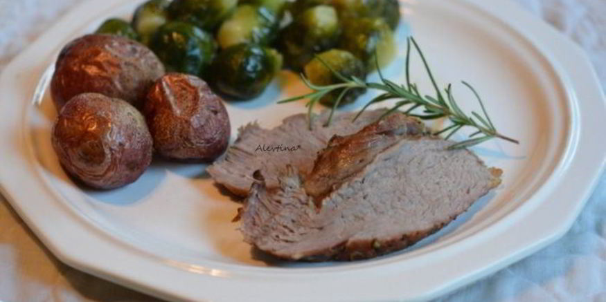 Рецепт жаркого из свинины с чесноком и розмарином