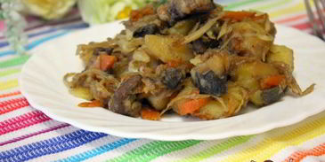 жаркое из свинины с картофелем и сушеными грибами