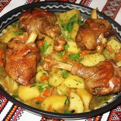 Жаркое из утки в духовке