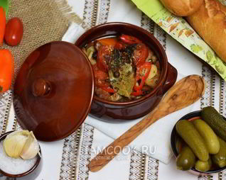 Жаркое по-домашнему в горшочках