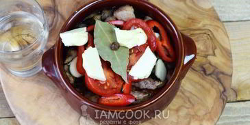 жаркое по-домашнему в горшочках