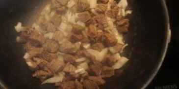 жаркое с овощами и говядиной