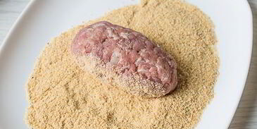 свиные зразы с солеными огурцами