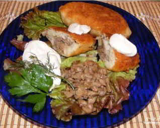 Зразы из фарша с грибами