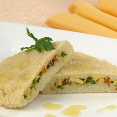 Зразы манные с омлетом и морковью