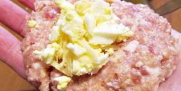 зразы с сыром и яйцом