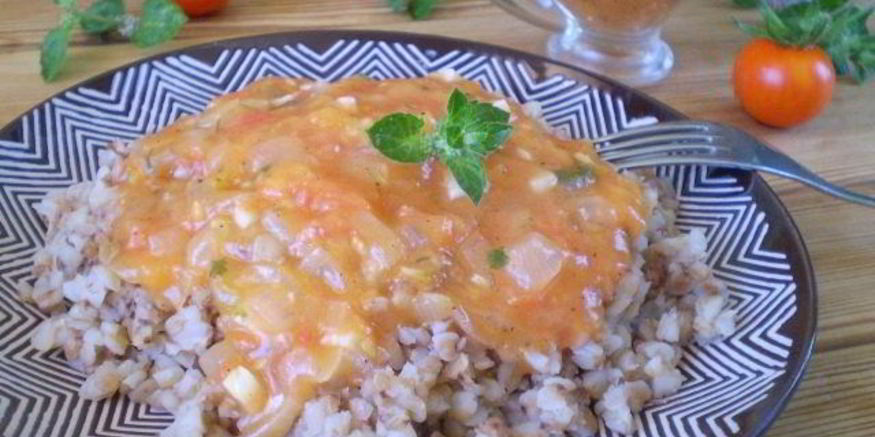 Рецепт гречки под соусом