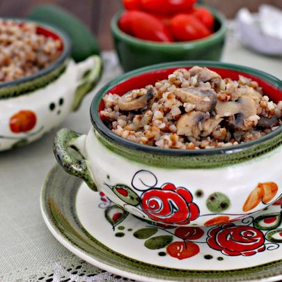 Гречка с грибами и луком в мультиварке