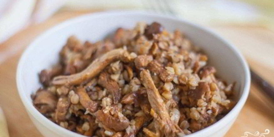 Рецепт гречки с лисичками в мультиварке