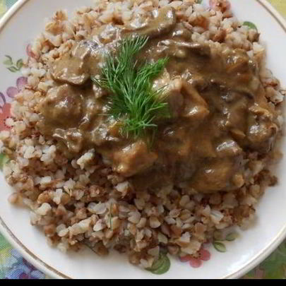 Гречка с мясом и грибами