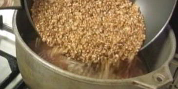 гречка с мясом в казане